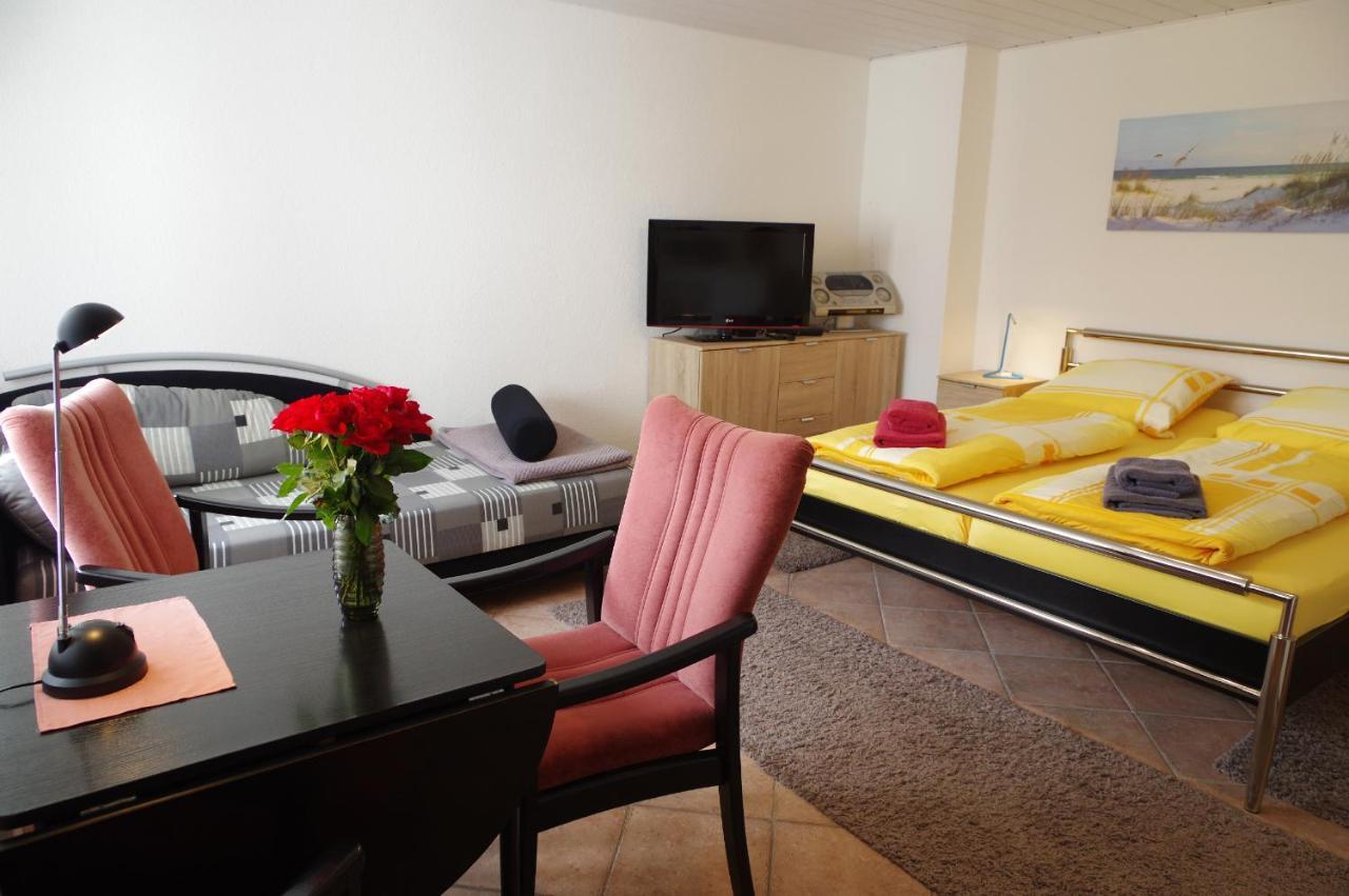 Gaestehaus Gaens - Ferienzimmer Schirgiswalde-Kirschau Ngoại thất bức ảnh