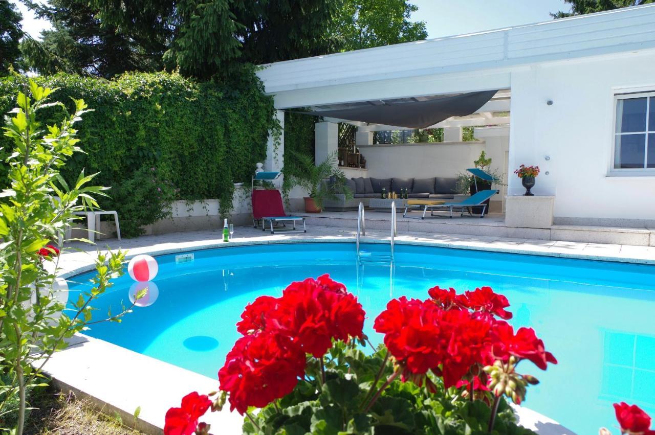 Gaestehaus Gaens - Ferienzimmer Schirgiswalde-Kirschau Ngoại thất bức ảnh