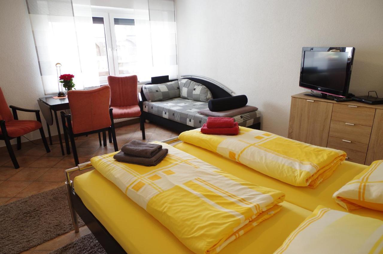 Gaestehaus Gaens - Ferienzimmer Schirgiswalde-Kirschau Ngoại thất bức ảnh