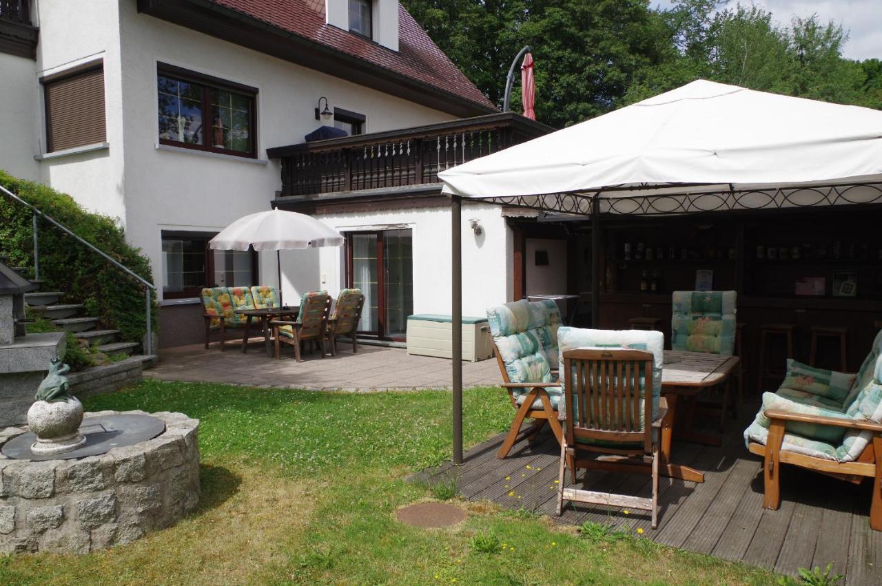 Gaestehaus Gaens - Ferienzimmer Schirgiswalde-Kirschau Ngoại thất bức ảnh
